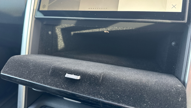 Land Rover Discovery 3.0 D300 Dynamic HSE 5dr Auto Diesel Station Wagon